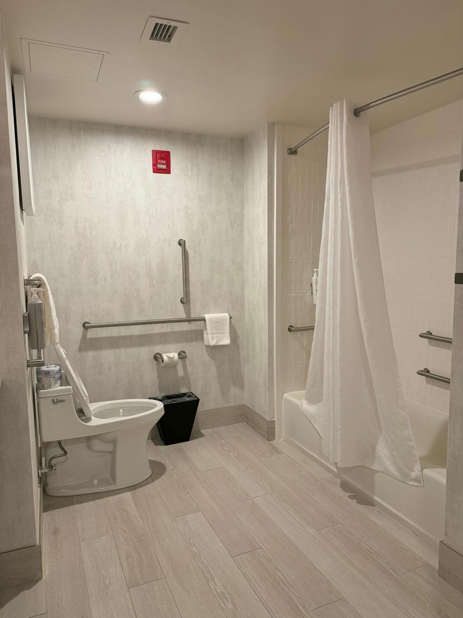 Hampton Inn & Suites Dobson Exteriér fotografie